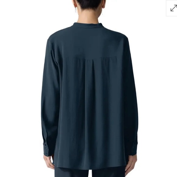 Eileen Fisher Mandarin Collar Silk Shirt in Dark Navy Size L. NWT - Picture 4 of 12